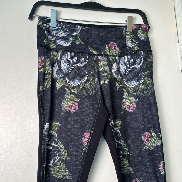 Lululemon Wunder Under Garden Party Athletic Leggings Size 6 - Picture 3 of 8